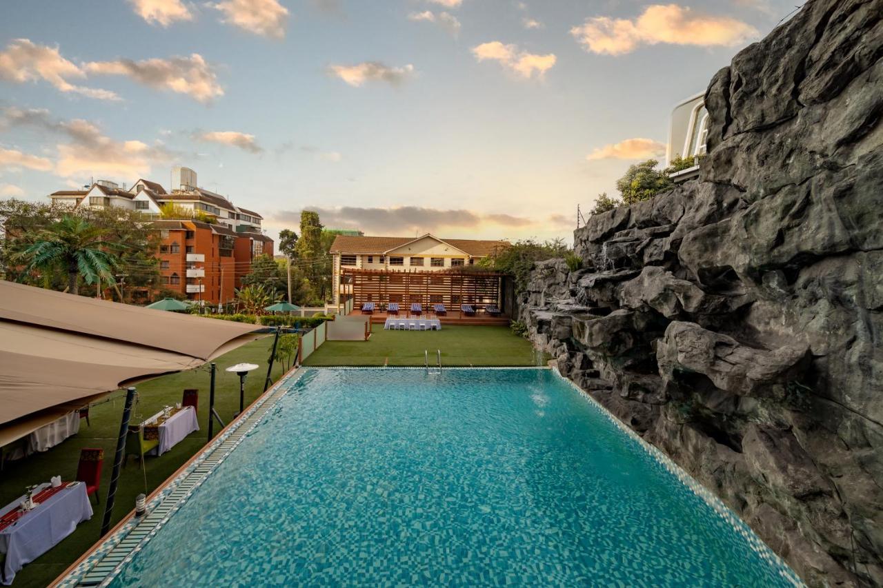 Prideinn Azure Hotel Nairobi Westlands Exterior photo