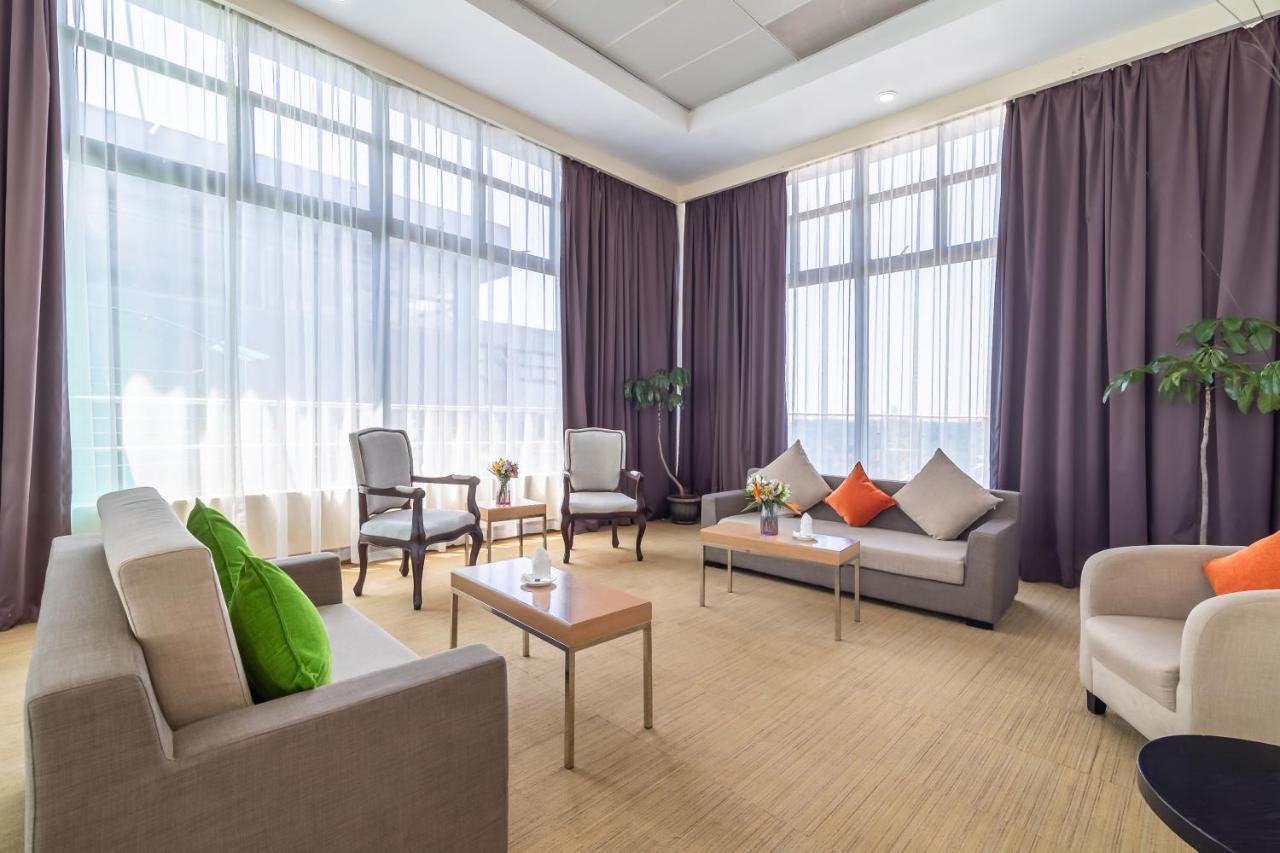 Prideinn Azure Hotel Nairobi Westlands Exterior photo