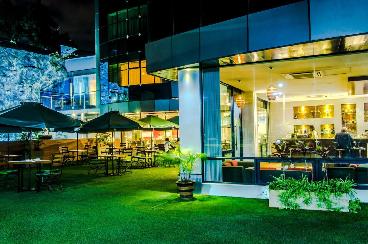Prideinn Azure Hotel Nairobi Westlands Exterior photo